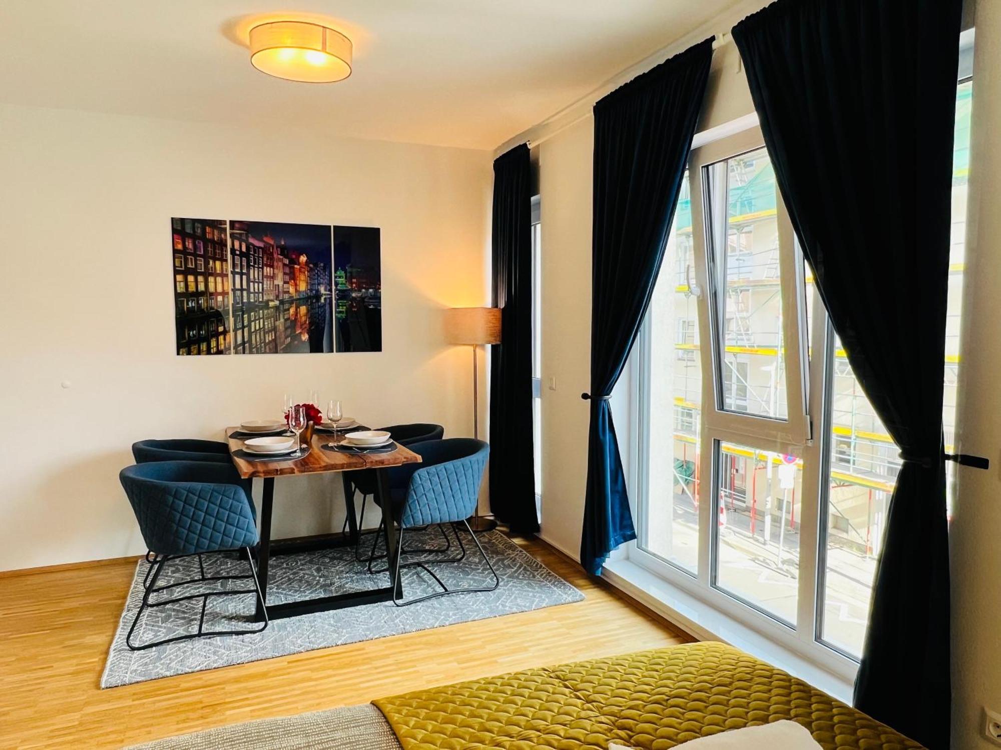 Moderne Wohnung Naehe Hbf-Lift-Tiefgarage-Contactless Check-In Hannover Bagian luar foto