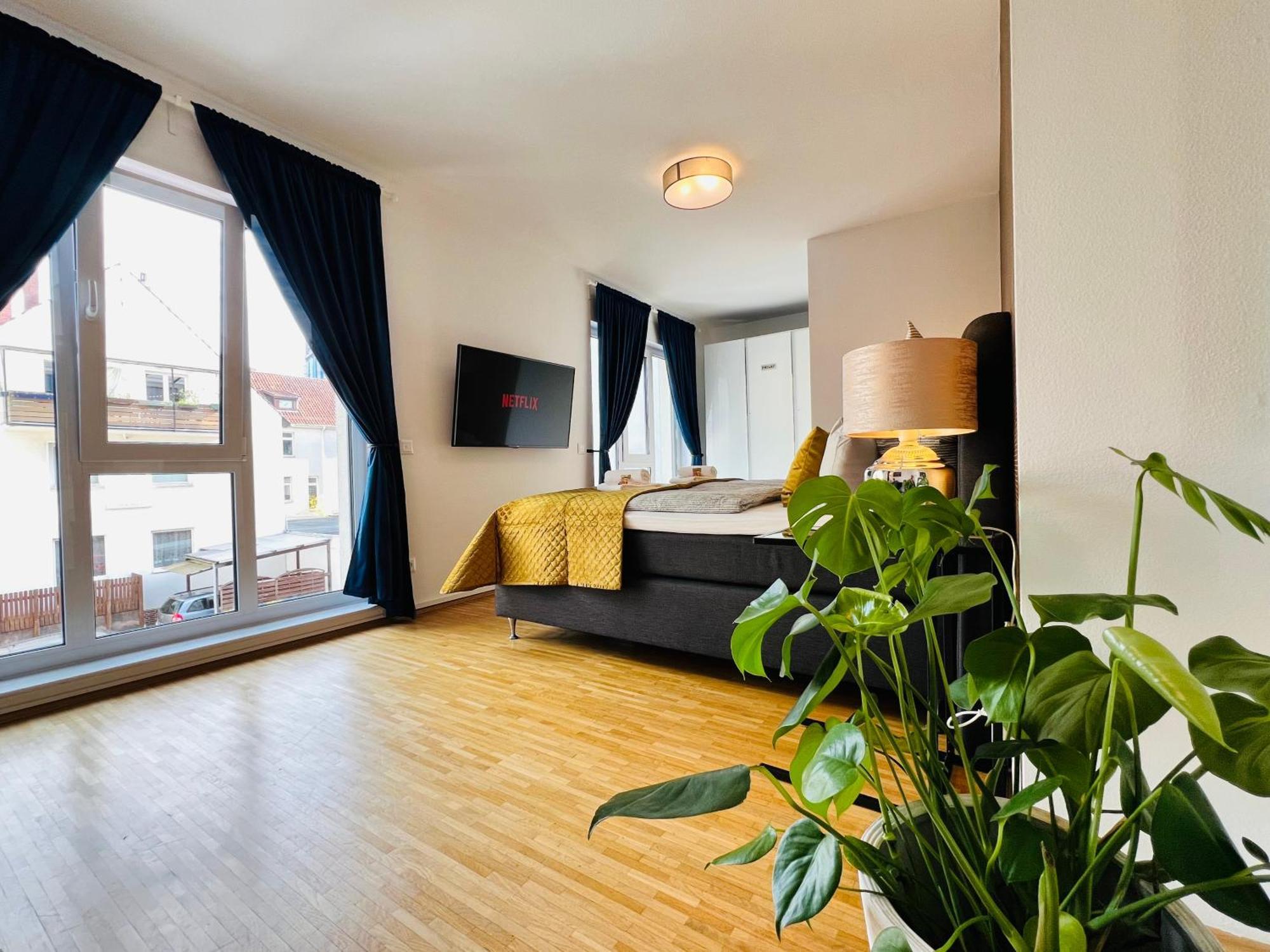 Moderne Wohnung Naehe Hbf-Lift-Tiefgarage-Contactless Check-In Hannover Bagian luar foto